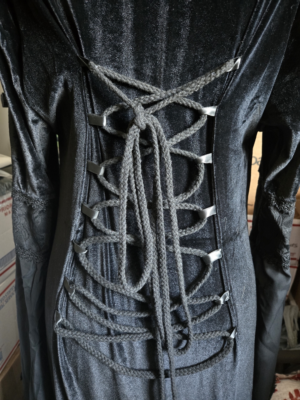 Black Hooded Lace-Up Gothic Maxi Dress - Picture 7 of 8